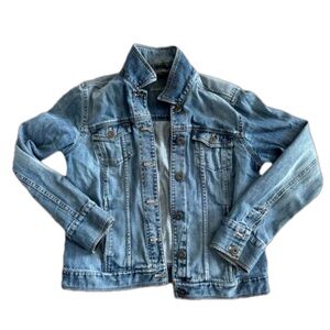 Eddie Bauer Women's Washed Denim Lycra Cotton stretch Jean Jacket Size Medium